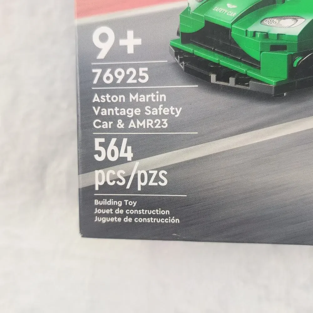 Lego Speed Champions 76925 BrandNew Sealed Aston Martin Vantage SafetyCar &AMR23